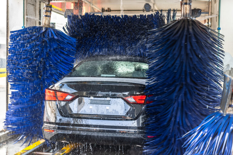 washing car